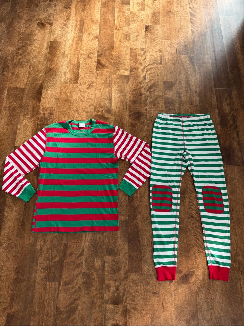 Hanna Andersson Men’s Large Christmas Stripe Pajama Set